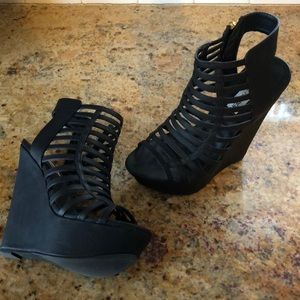 Steve Madden wedges